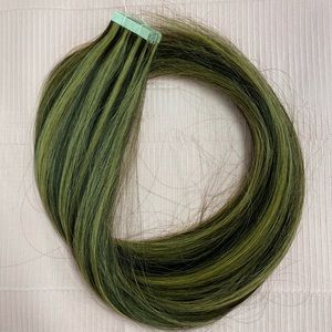 Highlights #4/9.3 Tape In Hair Extensions 24”